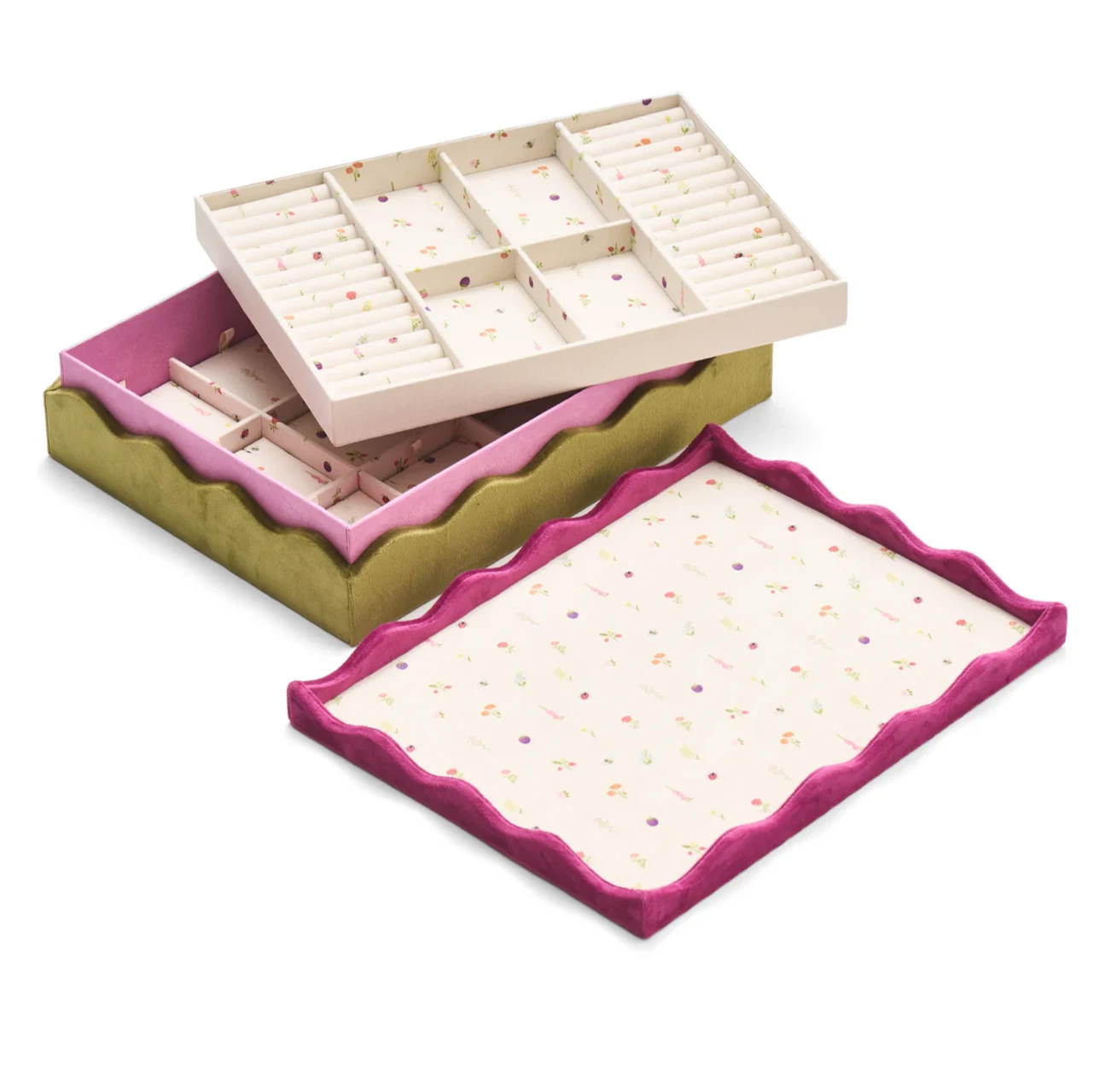 Scalloped Floret Jewelry Box by Ariel Gordon